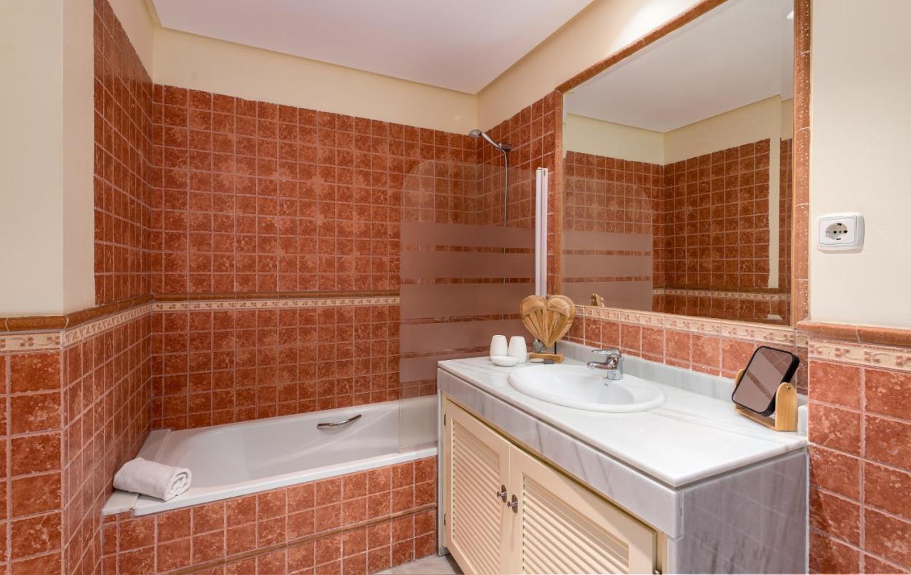 마닐바 Colinas El Hacho 2320 Sea View 아파트 외부 사진